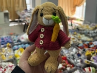 1月1日，在家就能賺錢的工作，小成本創(chuàng)業(yè)開手工工作室、干手工加工廠，正規(guī)手工副業(yè)創(chuàng)業(yè)，在手工之家，真心用心就能掙的更多，圖為鉤織純手工產品剪影