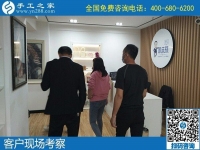 退休后沒事做，60歲老人做手工活打發(fā)時(shí)間
