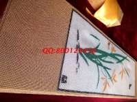 1月7日，純手工活外發(fā)加工，找手工活做，想接正規(guī)廠家的手工活，手工之家企業(yè)正規(guī)可靠，圖為勵(lì)志珠珠繡產(chǎn)品細(xì)節(jié)實(shí)拍