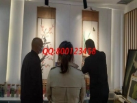 完全是用空閑時間，她這樣在家做珠繡外發(fā)手工活，收入不錯