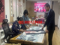 9月24日，在家做什么手工活放心，這個(gè)手工活外發(fā)加工企業(yè)的珠繡手工是個(gè)好選擇，圖為手工之家接待考察合作加工客戶剪影