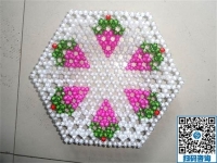 創(chuàng)意串珠小飾品精美環(huán)保時尚讓許多人愛不釋手，是居家賺錢好項(xiàng)目